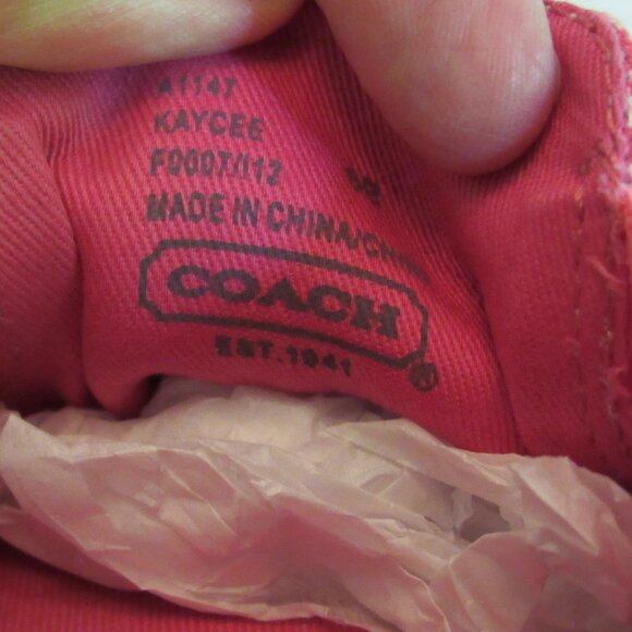 Coach Kaycee White and Multicolor Slip-On Sneakers Size 8B Leatherware Good Cond - Picture 13 of 13